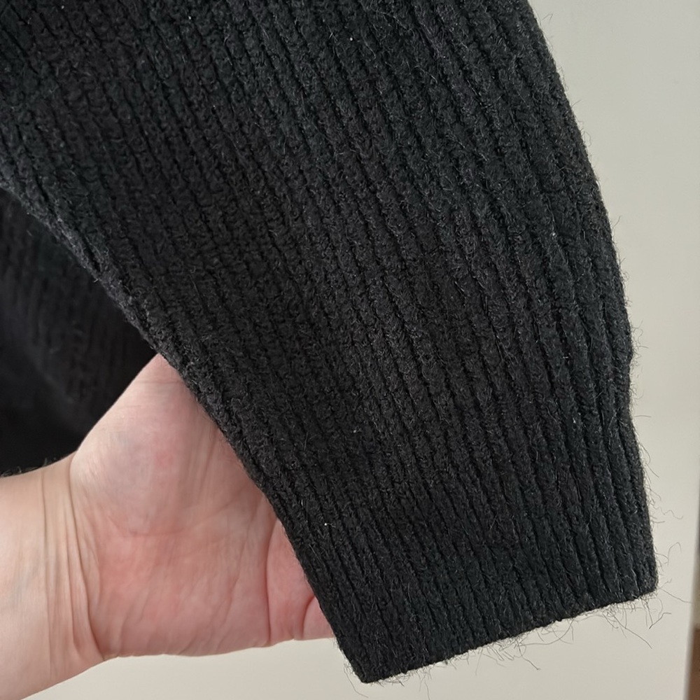 H&M sweater - Picture 5 of 5